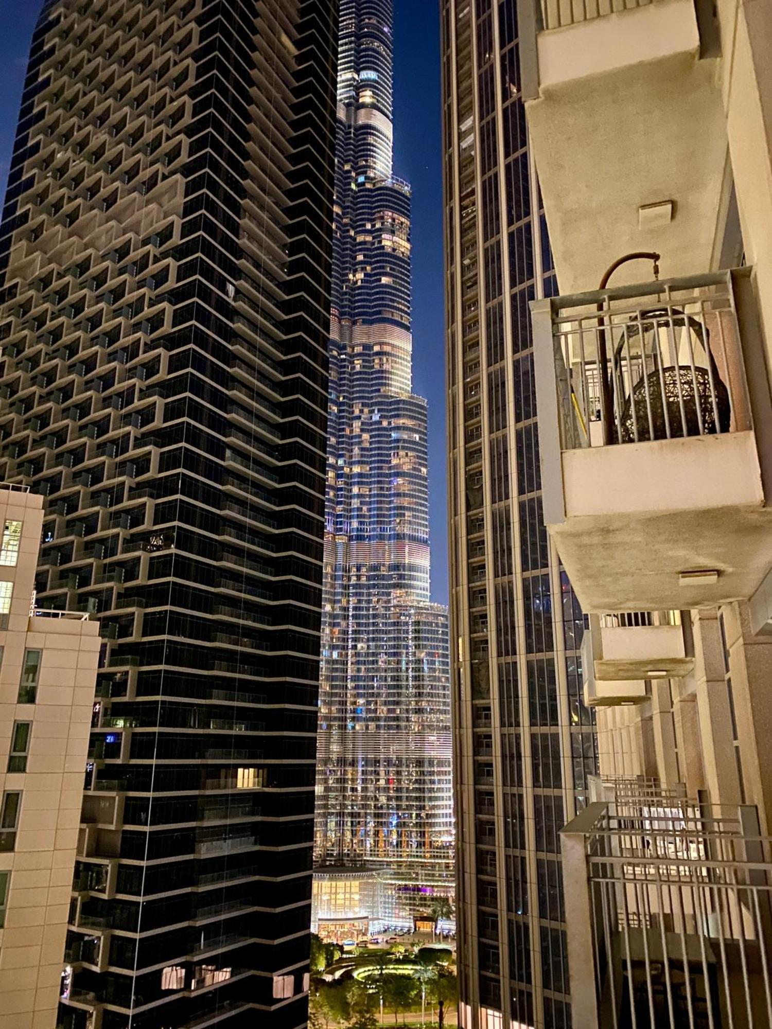 Standpoint Tower Apartment Opposite Burj Khalifa Dubái Exterior foto